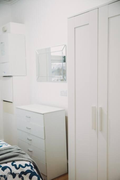 3 Bed Flat With Balcony Central London Bagian luar foto